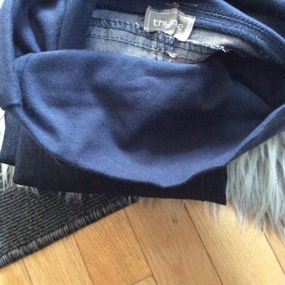 🔴 2 for $25 Maternity jeans dark wash straight xs thyme - Picture 3 of 6